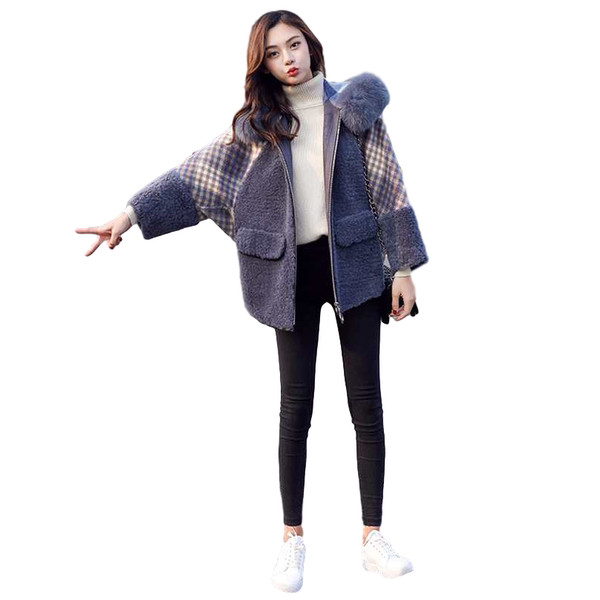 Geaca de iarna de dama model nou cu gluga si maneci largi