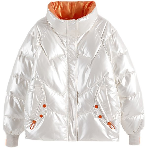 Női téli kabát cipzárral és magas gallérral