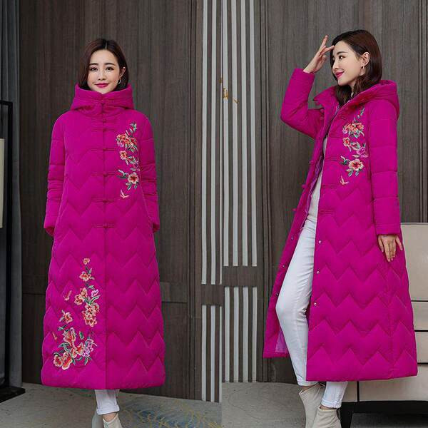 Geaca de iarna lunga de dama cu broderie si gluga