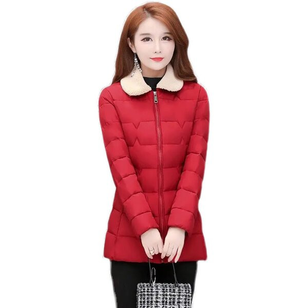 Nappali női kabát tollas gallérral