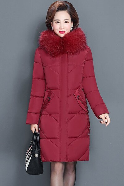 Sieviešu silta vidēja garuma jaka ar dūnu kapuci