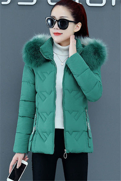 Téli kabát lefelé kapucnival és cipzárral