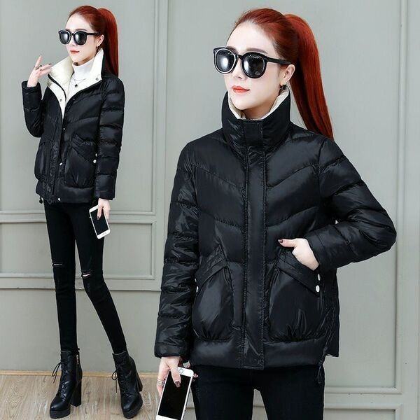 Jachetă scurtă de damă cu căptușeală moale