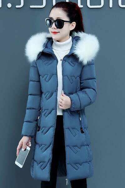 Női téli kabát béléssel és eco pehelytal a kapucniján