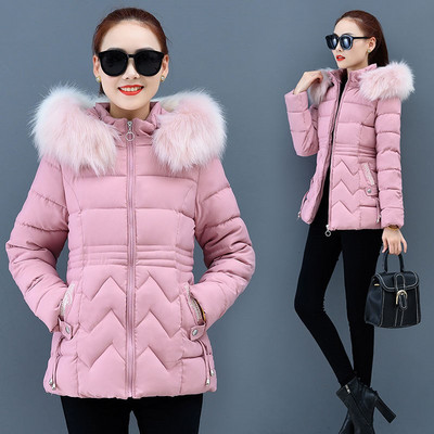 Női téli kabát testre szabott modell, tollal