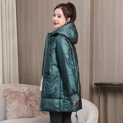 Geaca de dama model gratuit cu gluga si nasturi