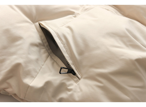 Stílusos női rövid kabát sima modell cipzárral