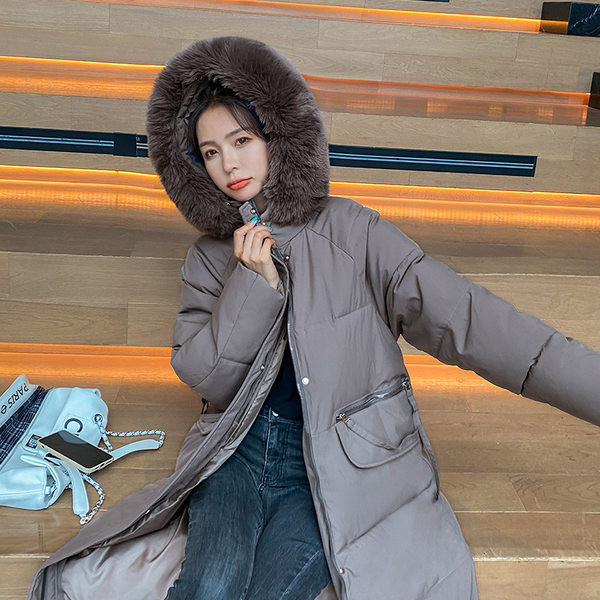 Hosszú női kabát pehely kapucnival