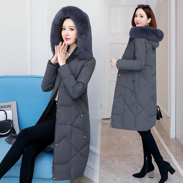 Jachetă lungă de damă elegantă model slim cu puf