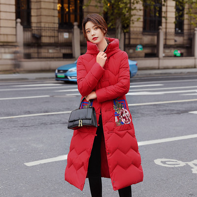 Új modell női hosszú melegítő kapucnival és hímzéssel