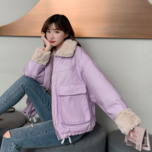 Női széles kabát klasszikus gallérral és vastag béléssel