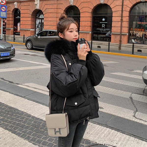 Geaca de dama model larg cu gluga si puf eco