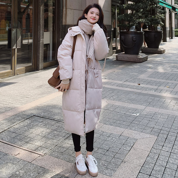 Hosszú téli női kabát kapucnival - három színben