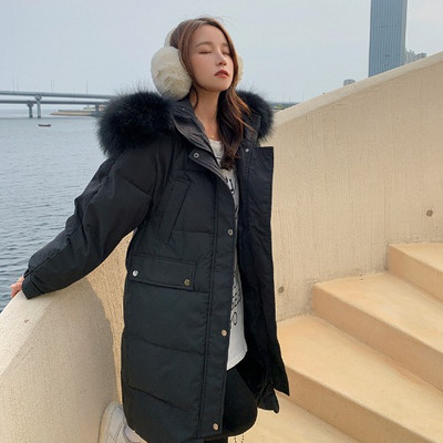 Modern téli kabát kapucnival, pehelytal