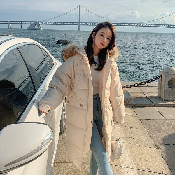 Modern téli kabát kapucnival, pehelytal