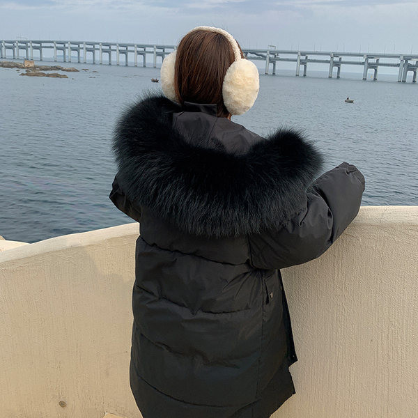 Modern téli kabát kapucnival, pehelytal