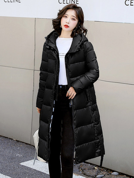 Sima modell női téli kabát kapucnival és nyakkendővel