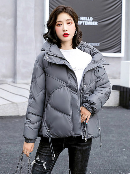 Új modell női téli kabát magas gallérral - négy színben