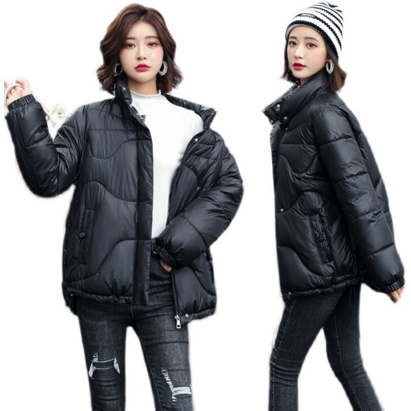 Rövid női kabát széles modell nyakkendővel