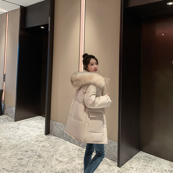 Stílusos női kabát széles modell pehelytal és kapucnival