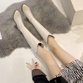 Дълги дамски ботуши от изкуствена кожа 