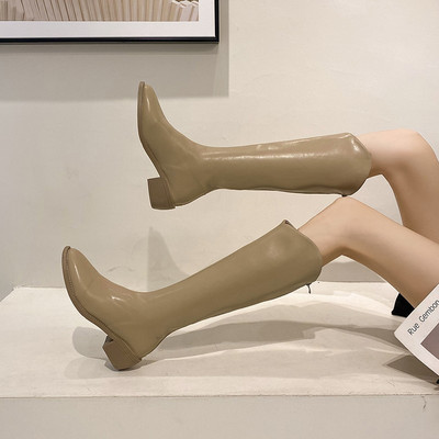 Дълги дамски ботуши от изкуствена кожа 