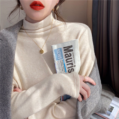 Модерен дамски втален пуловер с поло яка 