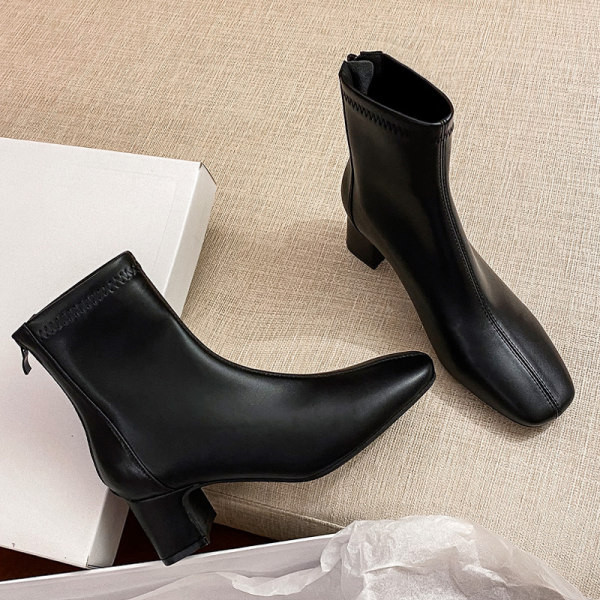 Дамски кожени боти с 5см дебел ток