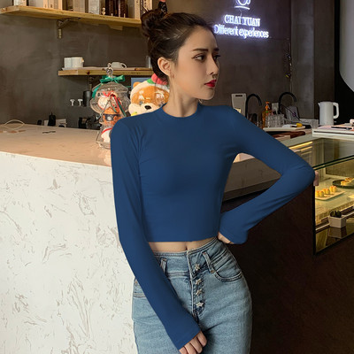 Дамска къса блуза с дълъг ръкав и овално деколте