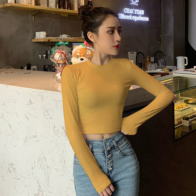 Дамска къса блуза с дълъг ръкав и овално деколте