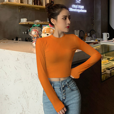 Дамска къса блуза с дълъг ръкав и овално деколте