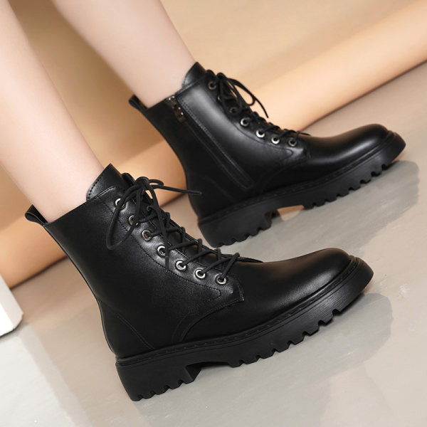 Модерни дамски боти от еко кожа в два модела с връзки