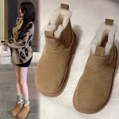 Зимни дамски боти с топла подплата и равна подметка