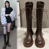 Модерни дамски боти до коляното с връзки