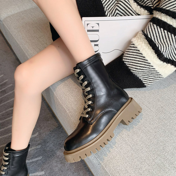 Дамски кожени боти  с връзки в два цвята