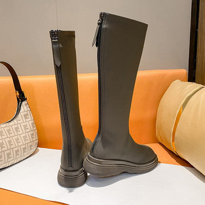 Нов модел ботуши с цип - от еко кожа