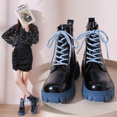 Ежедневни дамски боти с цветни връзки и груба подметка