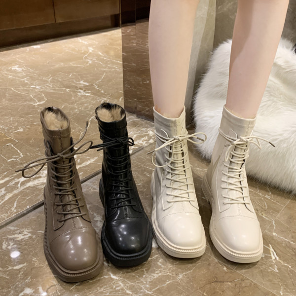 Изчистен модел дамски боти от еко кожа с топла подплата