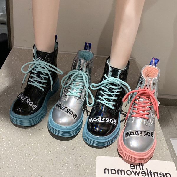 Дамски кожени боти с надпис и връзки в три цвята