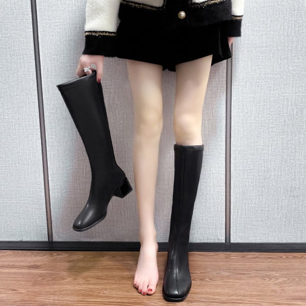 Дамски кожени ботуши с дебел 5см ток