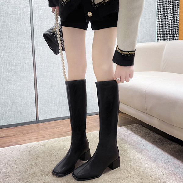 Дамски кожени ботуши с дебел 5см ток