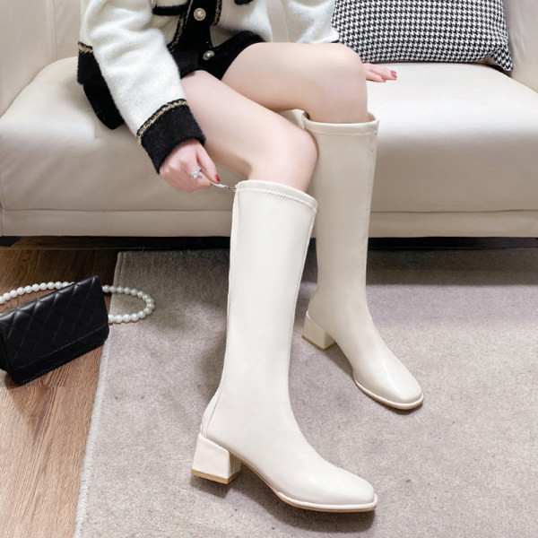 Дамски кожени ботуши с дебел 5см ток