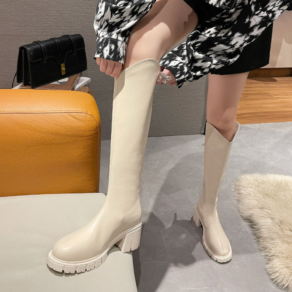 Дамски модерни ботуши от изкуствена кожа в три цвята