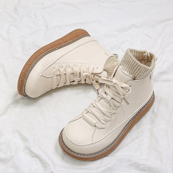 Ежедневни боти с равна подметка и връзки за жени