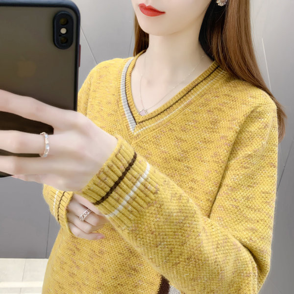 Γυναικείο πλεκτό πουλόβερ με λαιμόκοψη spitz - σε πολλά χρώματα