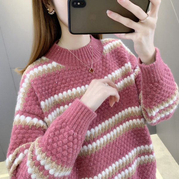 Χοντρό γυναικείο χειμωνιάτικο πουλόβερ με χαμηλό γιακά