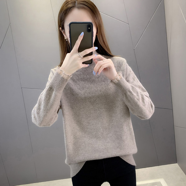 Moodne kõrge krae ja tülliga naiste kampsun