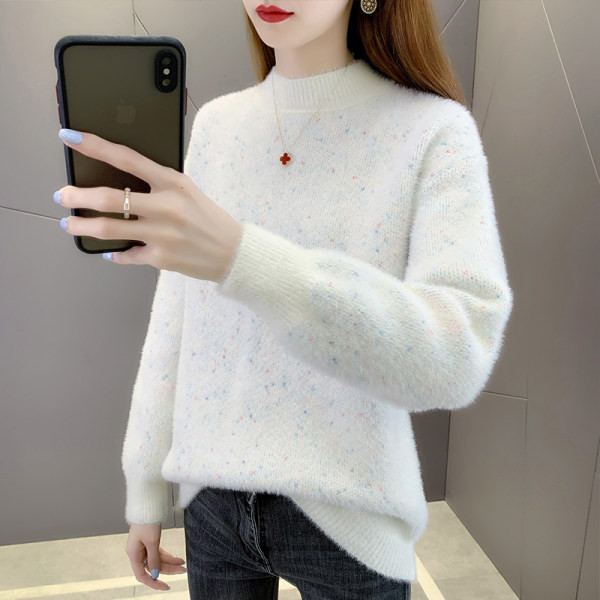 Moodne naiste kootud kampsun ovaalse kaelusega-valget värvi