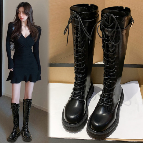 Neljas värvitoonis paeltega naiste nahast saapad