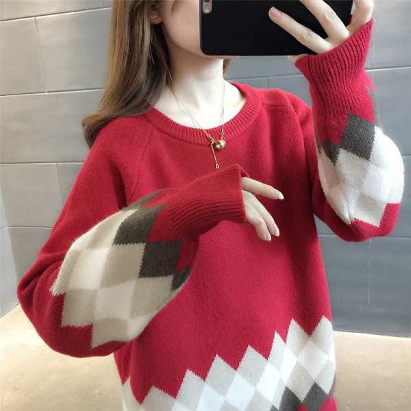 Κομψό γυναικείο πουλόβερ φαρδύ μοντέλο με οβάλ λαιμόκοψη